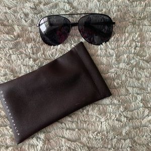 Quay Australia Aviators - Never Been Worn